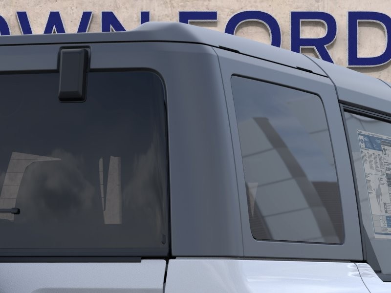 2025 Ford Bronco 4-Door Base - Photo 25