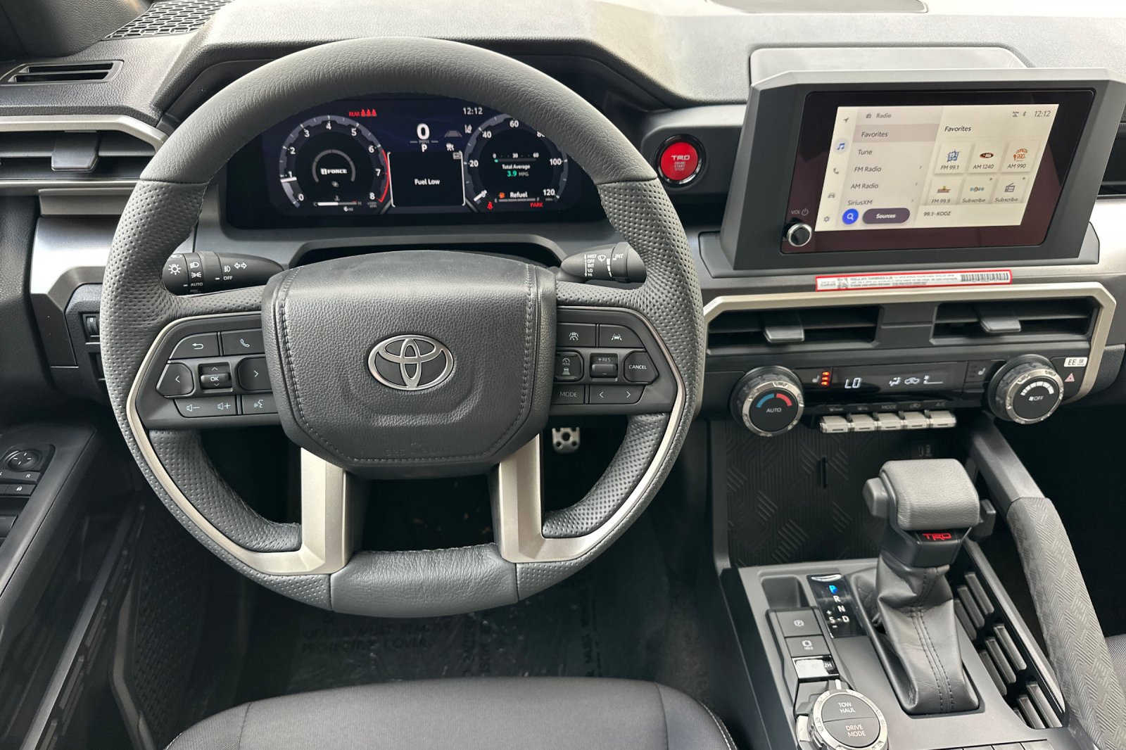 2025 Toyota Tacoma TRD Sport - Photo 12