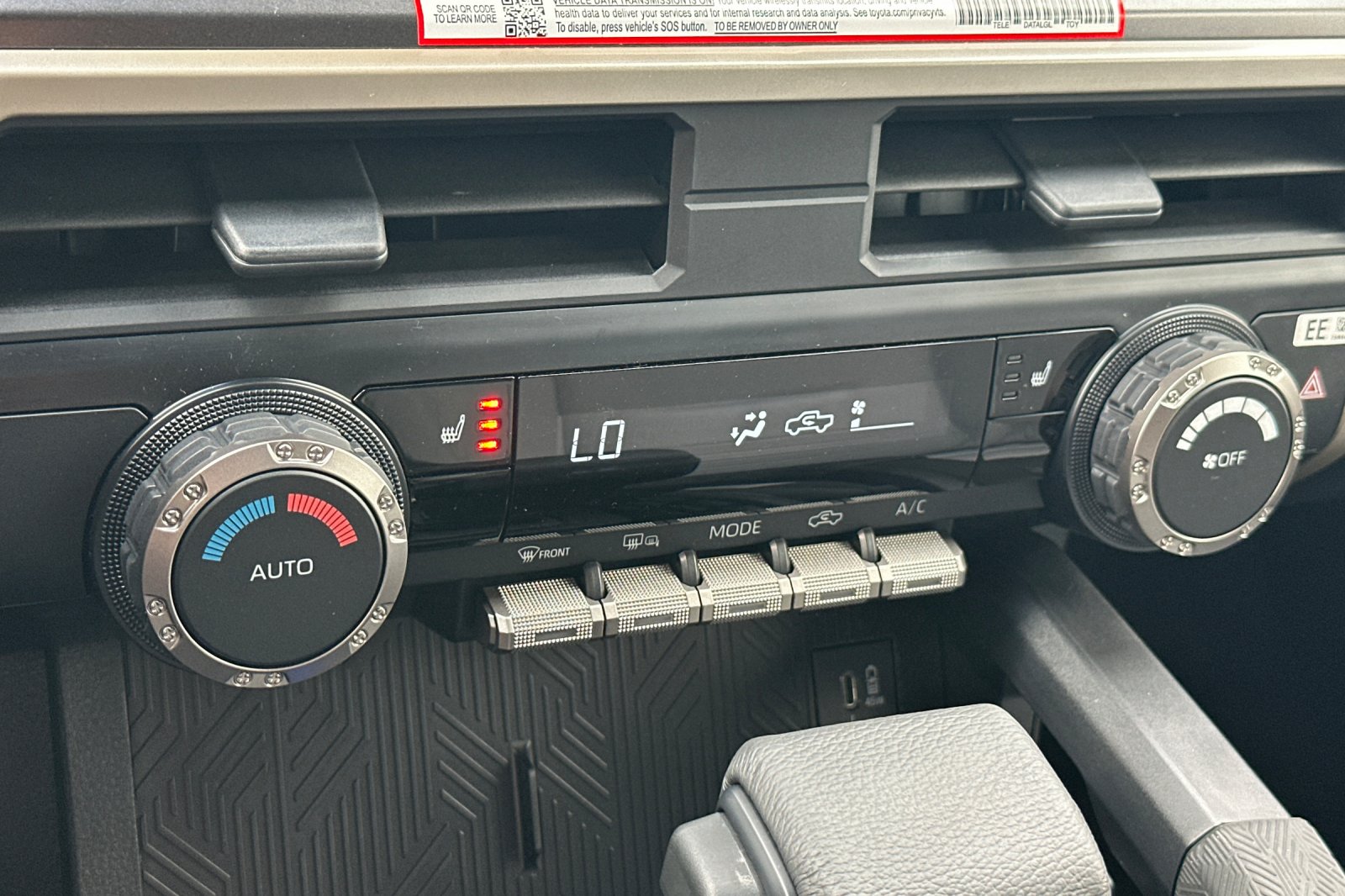 2025 Toyota Tacoma TRD Sport - Photo 17