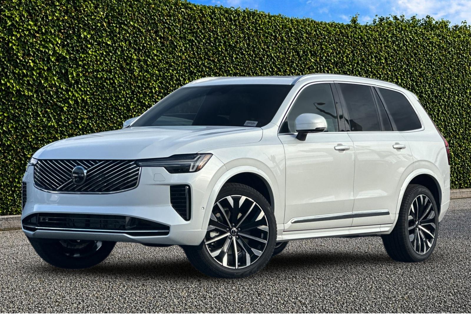 2026 Volvo XC90 B6 Plus Bright 7-Seater 4WD's photo