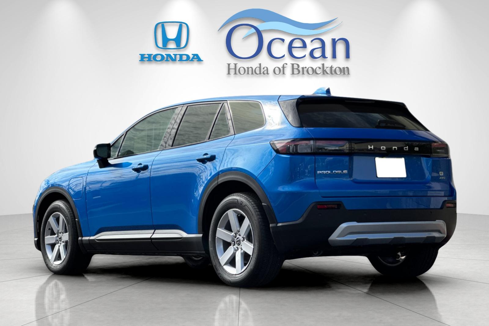 New 2026 Pacific Blue Metallic Honda EX image 3