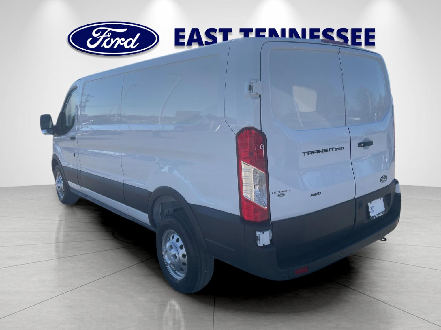 New 2026 Oxford White Ford Cargo Van image 5