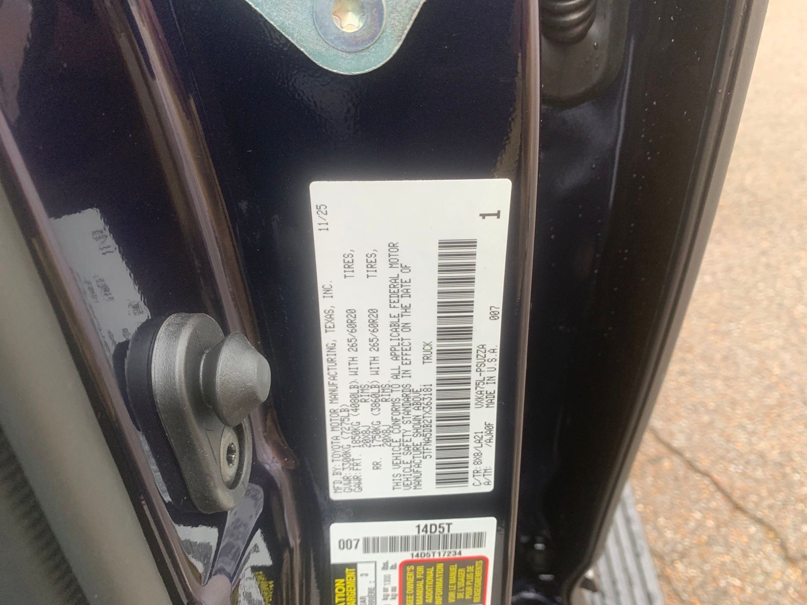 Used 2026  Toyota Platinum image 31
