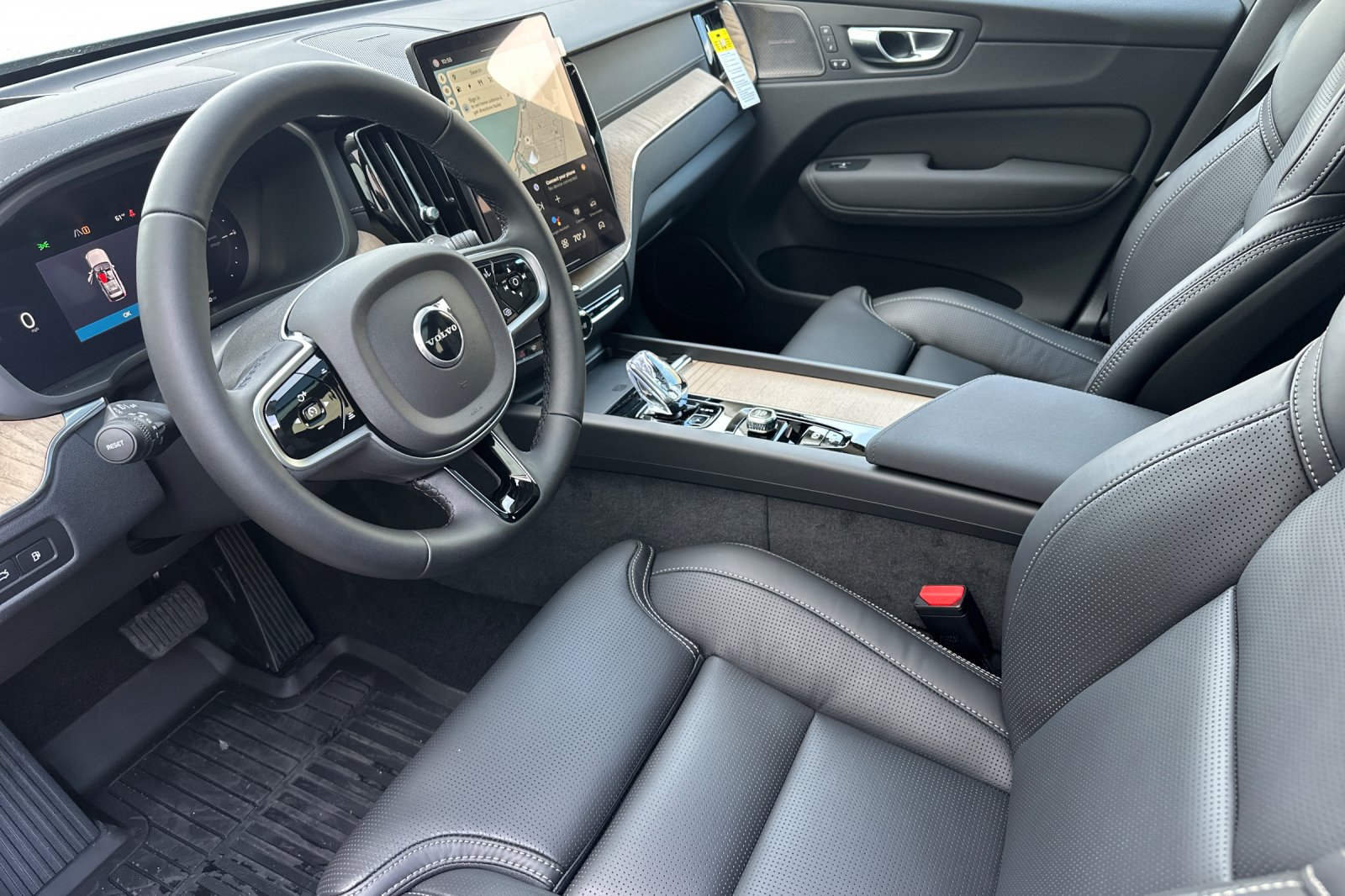 2026 Volvo XC60 Ultra - Photo 10