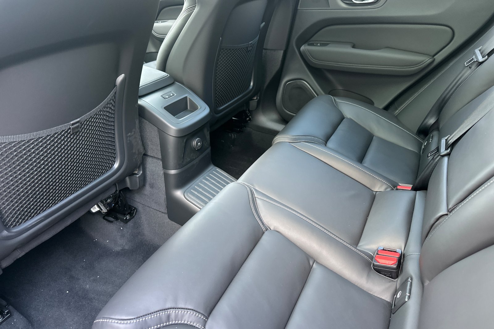 2026 Volvo XC60 Ultra - Photo 12