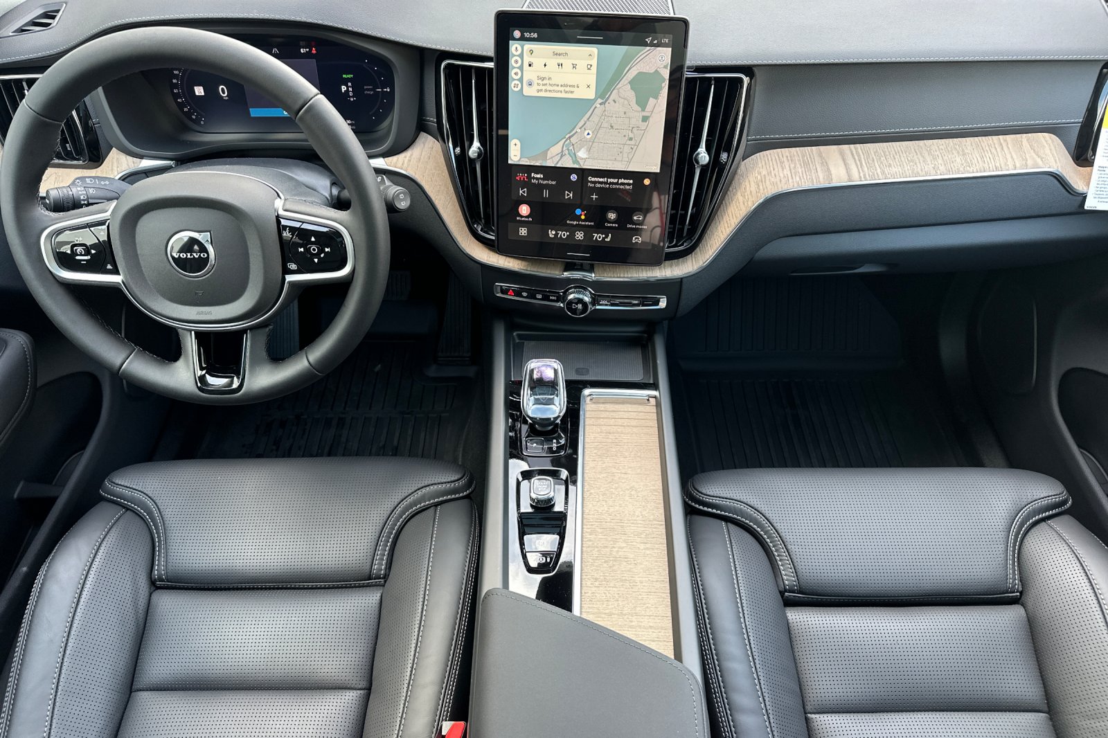 2026 Volvo XC60 Ultra - Photo 13