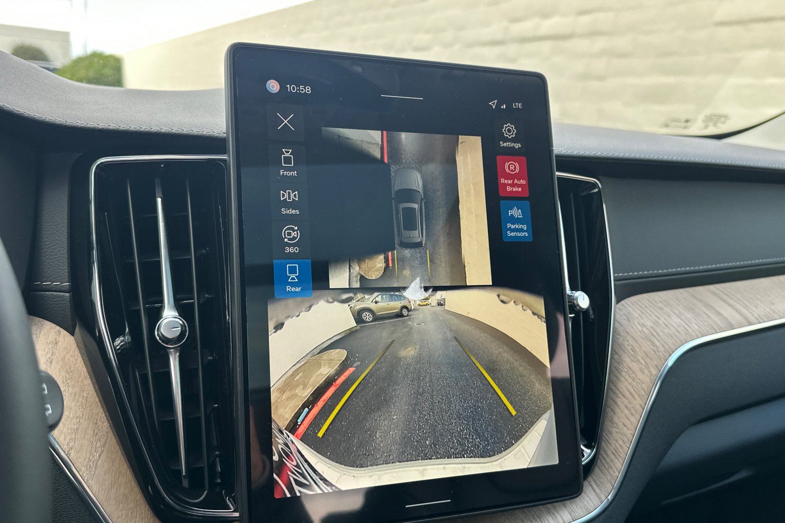2026 Volvo XC60 Ultra - Photo 20