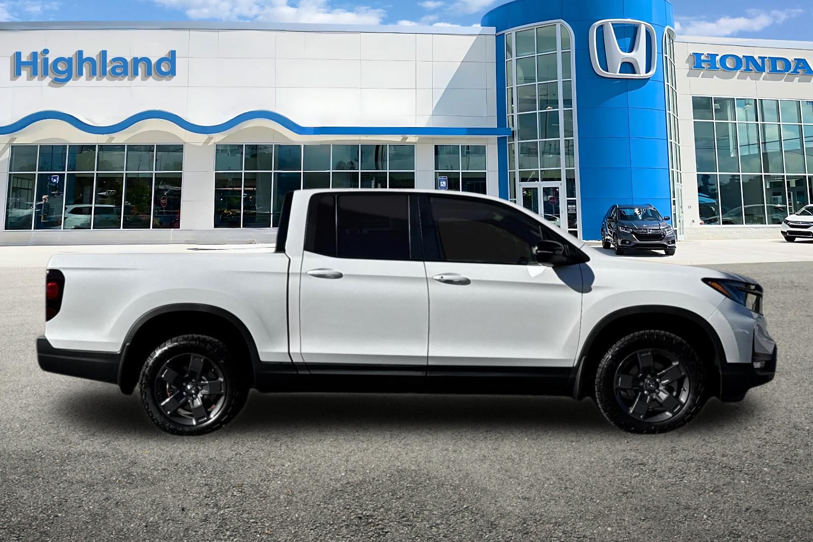 New 2026 Platinum White Pearl Honda TrailSport image 6