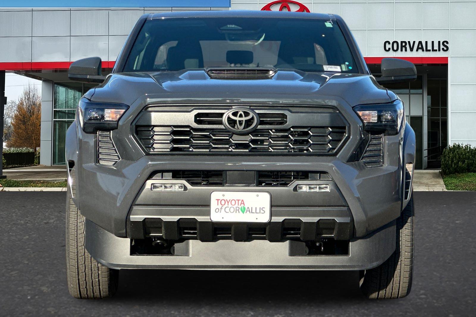 2026 Toyota Tacoma TRD Sport - Photo 3