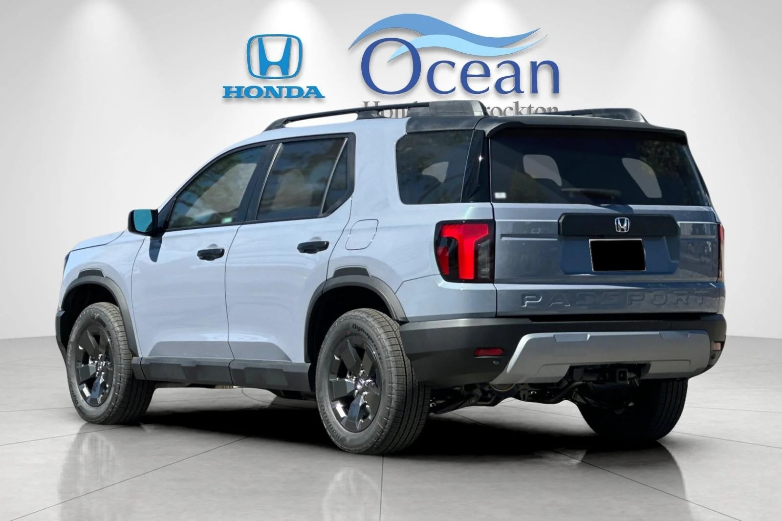 New 2026 Sonic Gray Pearl Honda RTL Towing image 3
