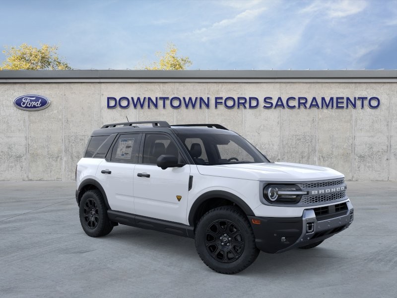 New 2025 Oxford White Ford Badlands® image 8