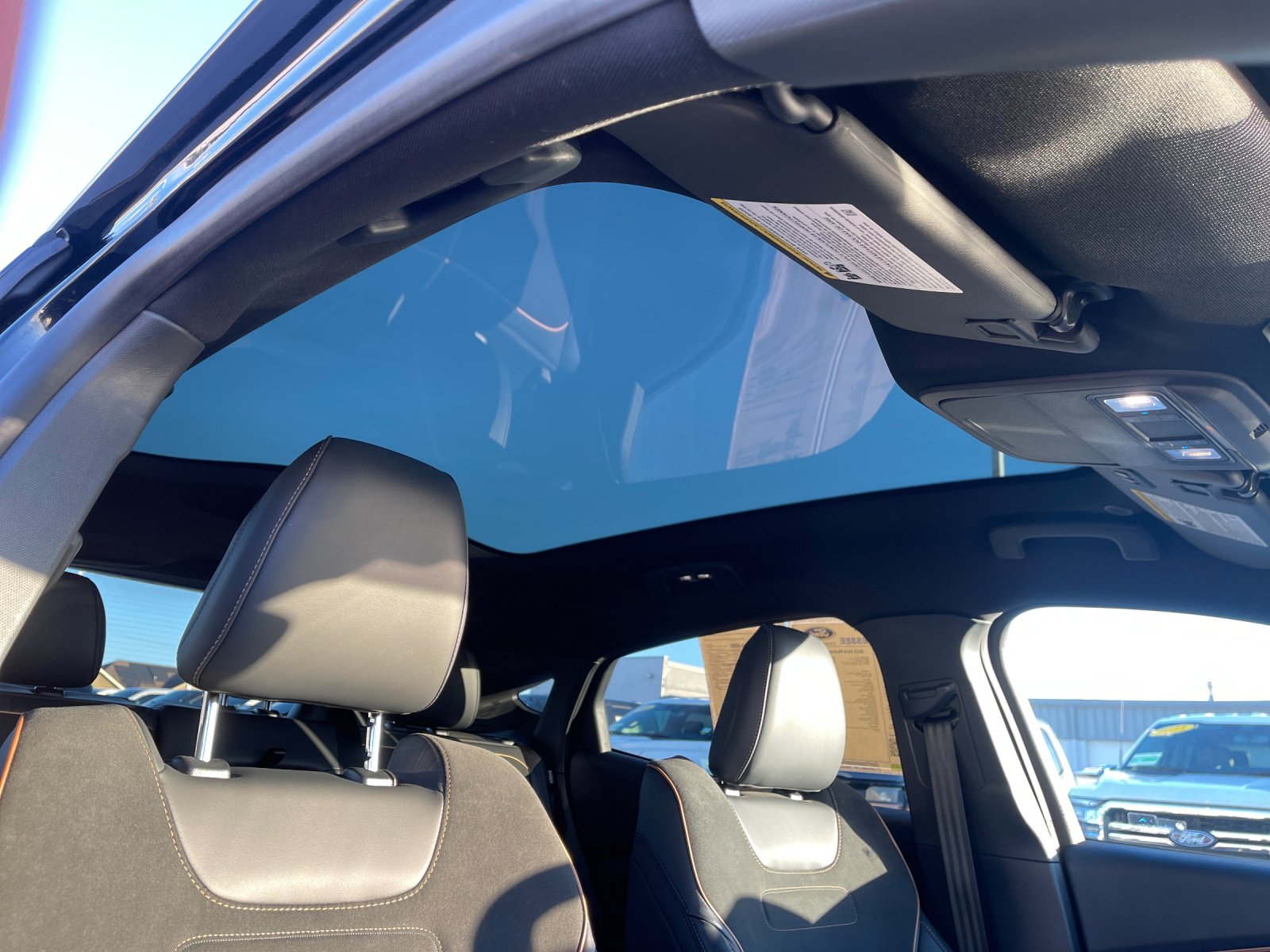 Used 2023 Black Ford GT image 19