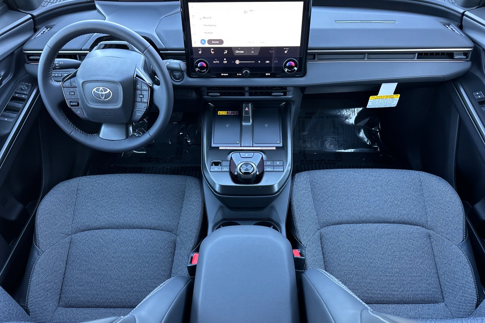 2026 Toyota bZ XLE - Photo 11
