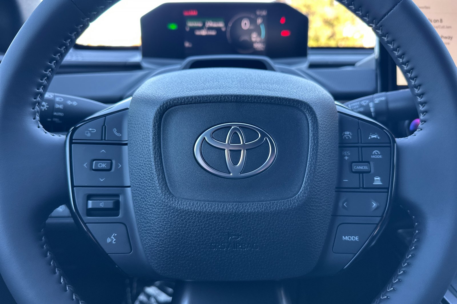 2026 Toyota bZ XLE - Photo 21