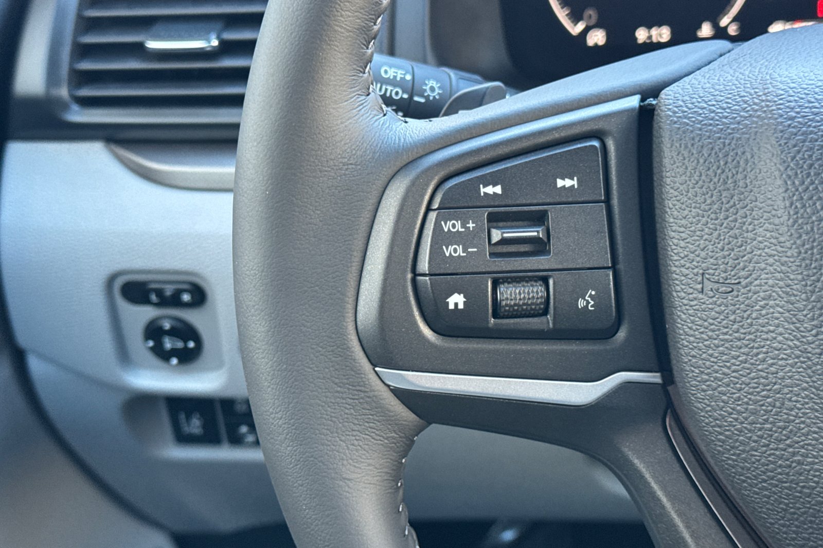 2026 Honda Ridgeline RTL - Photo 28