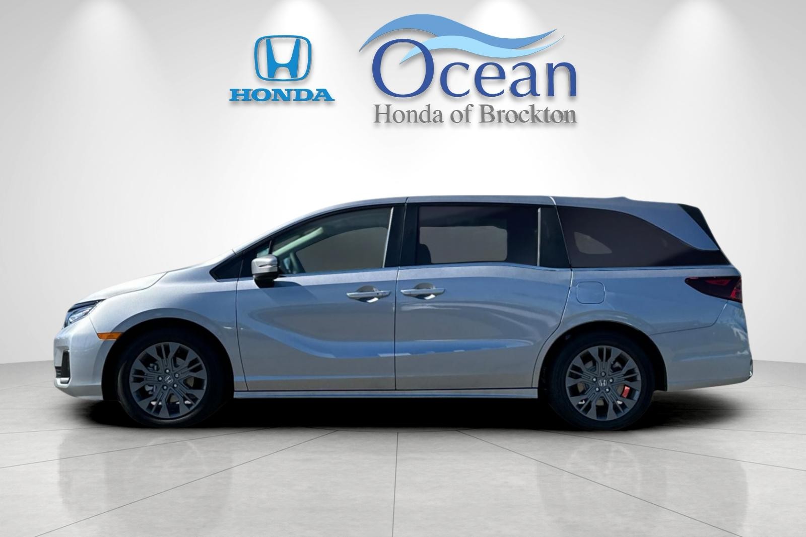 New 2026 Silver Metallic Honda Touring image 2