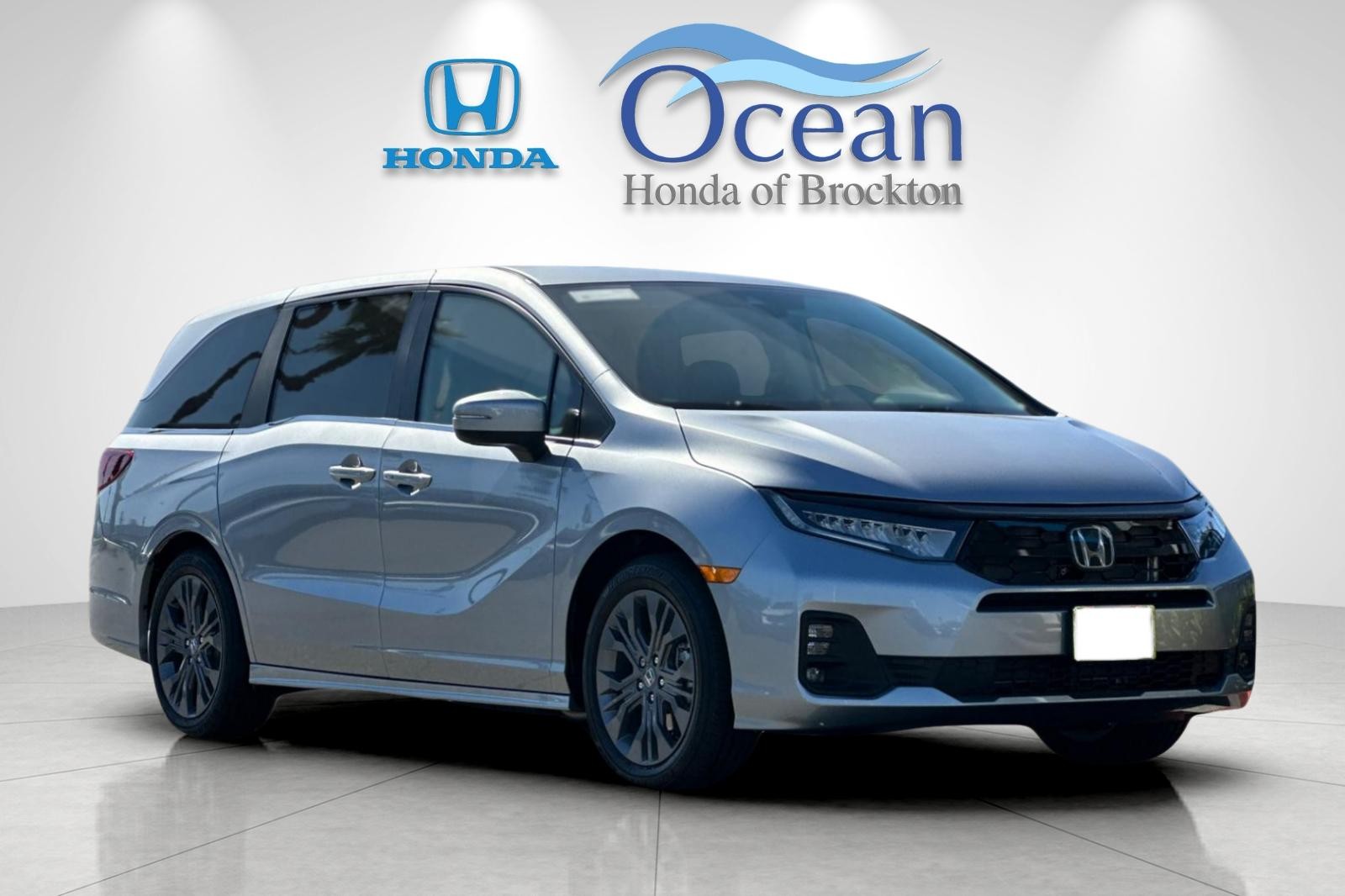 New 2026 Silver Metallic Honda Touring image 7
