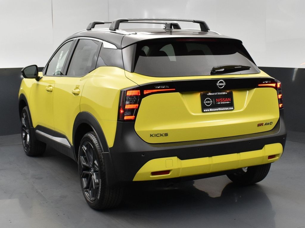 2025 Nissan Kicks SR AWD - Photo 6