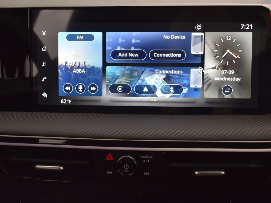 2025 Nissan Kicks SR AWD - Photo 10