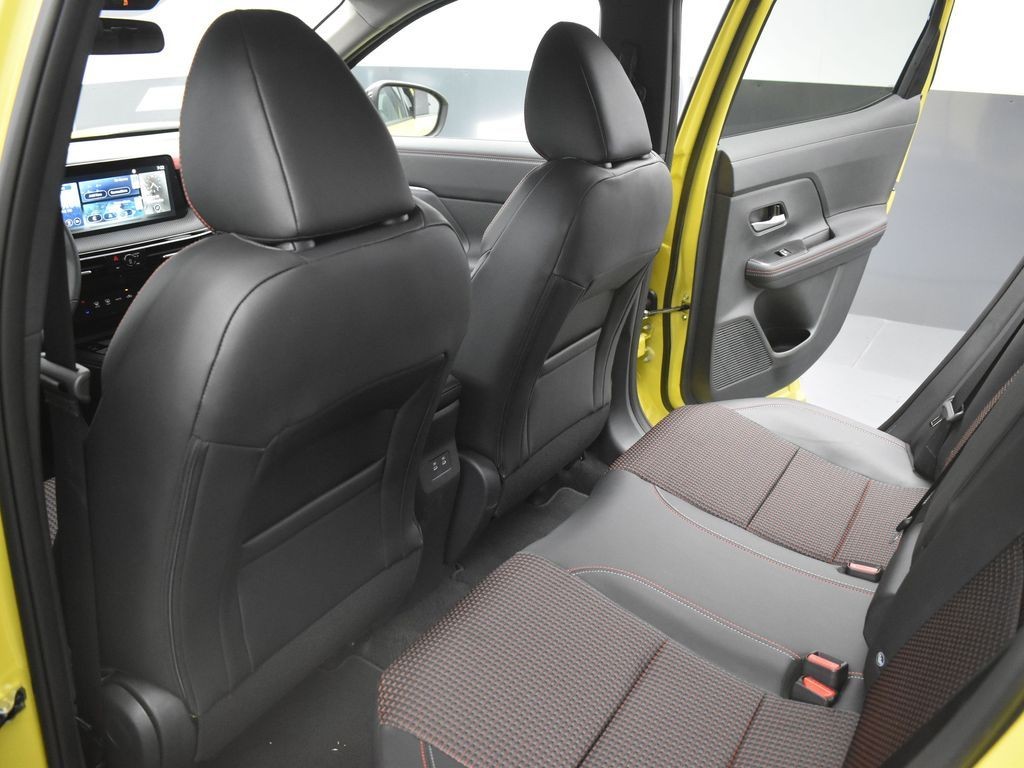 2025 Nissan Kicks SR AWD - Photo 14