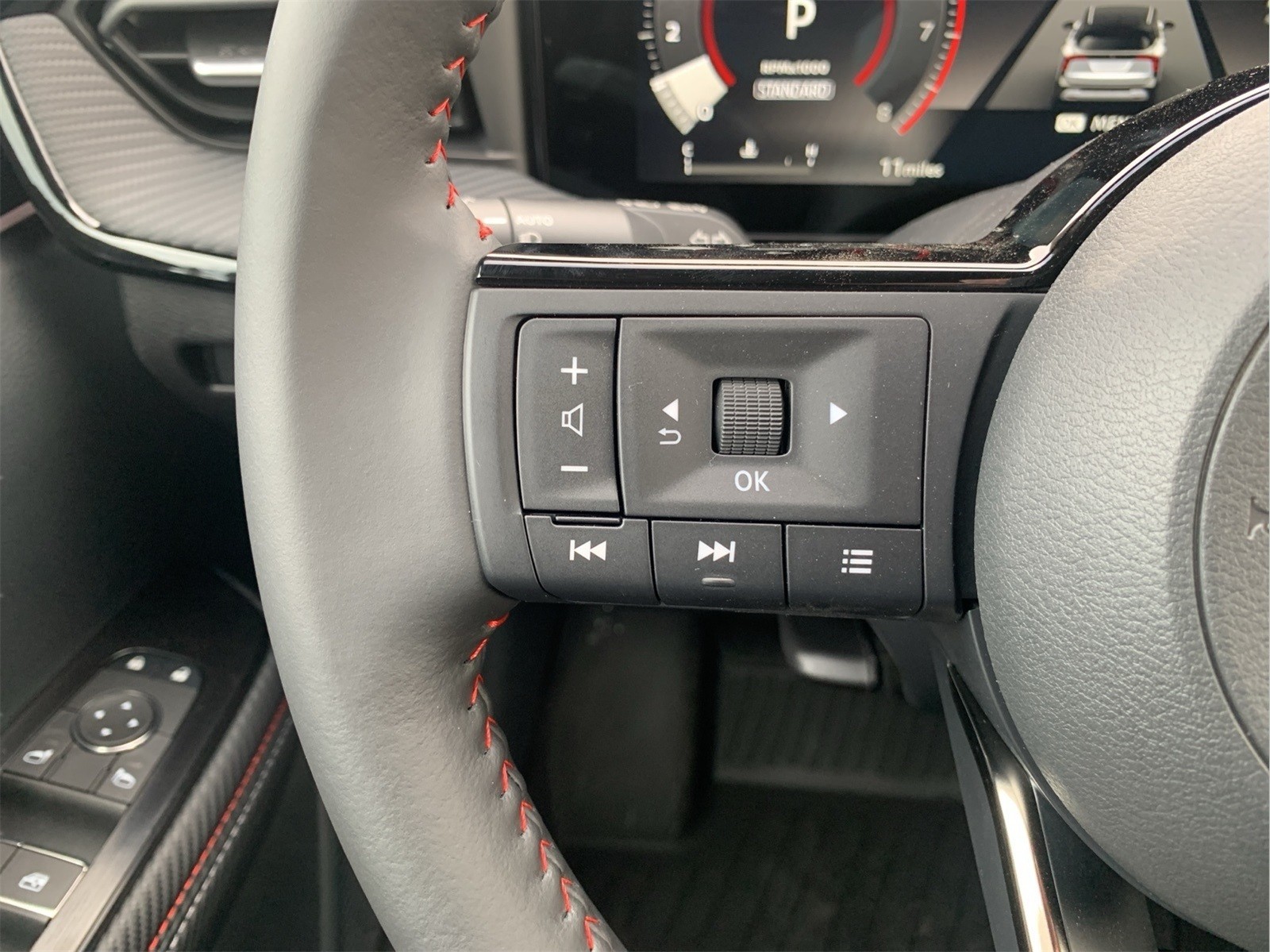 2026 Nissan KICKS SR AWD - Photo 15