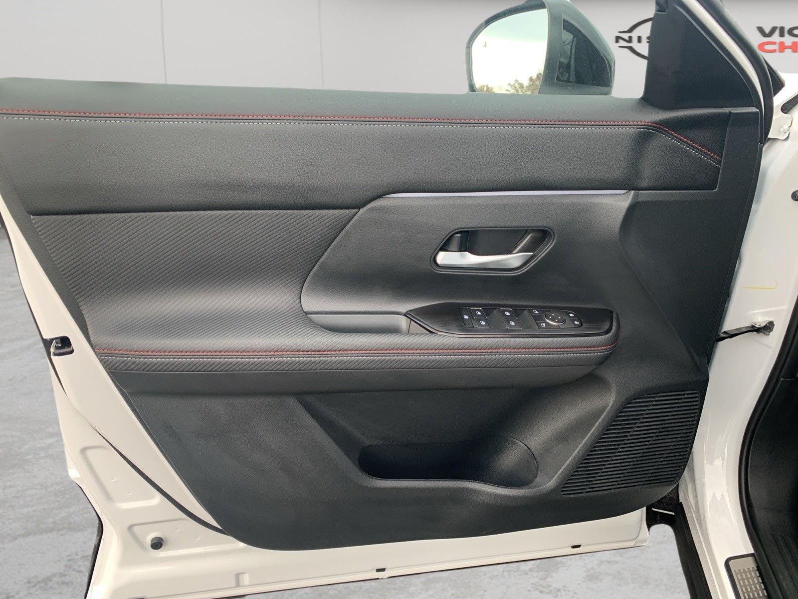 New 2026 Aspen White TriCoat Nissan SR image 10