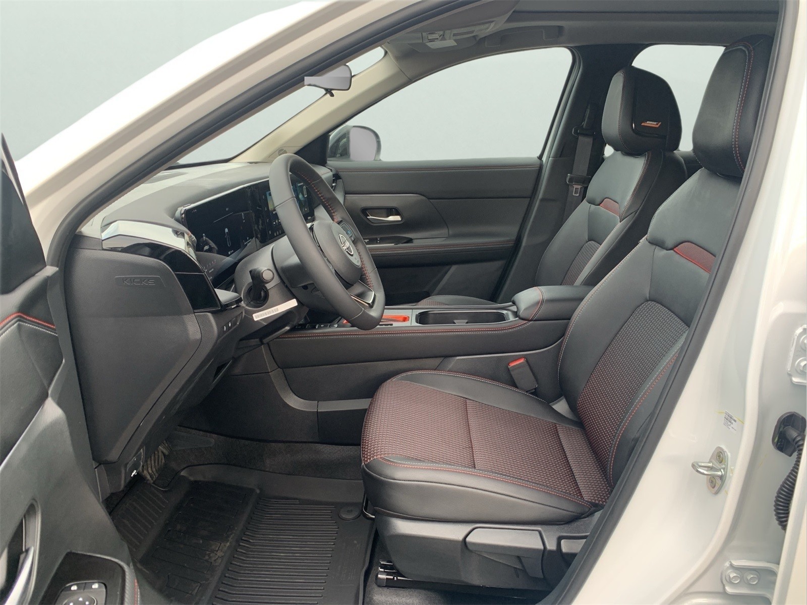 New 2026 Aspen White TriCoat Nissan SR image 12
