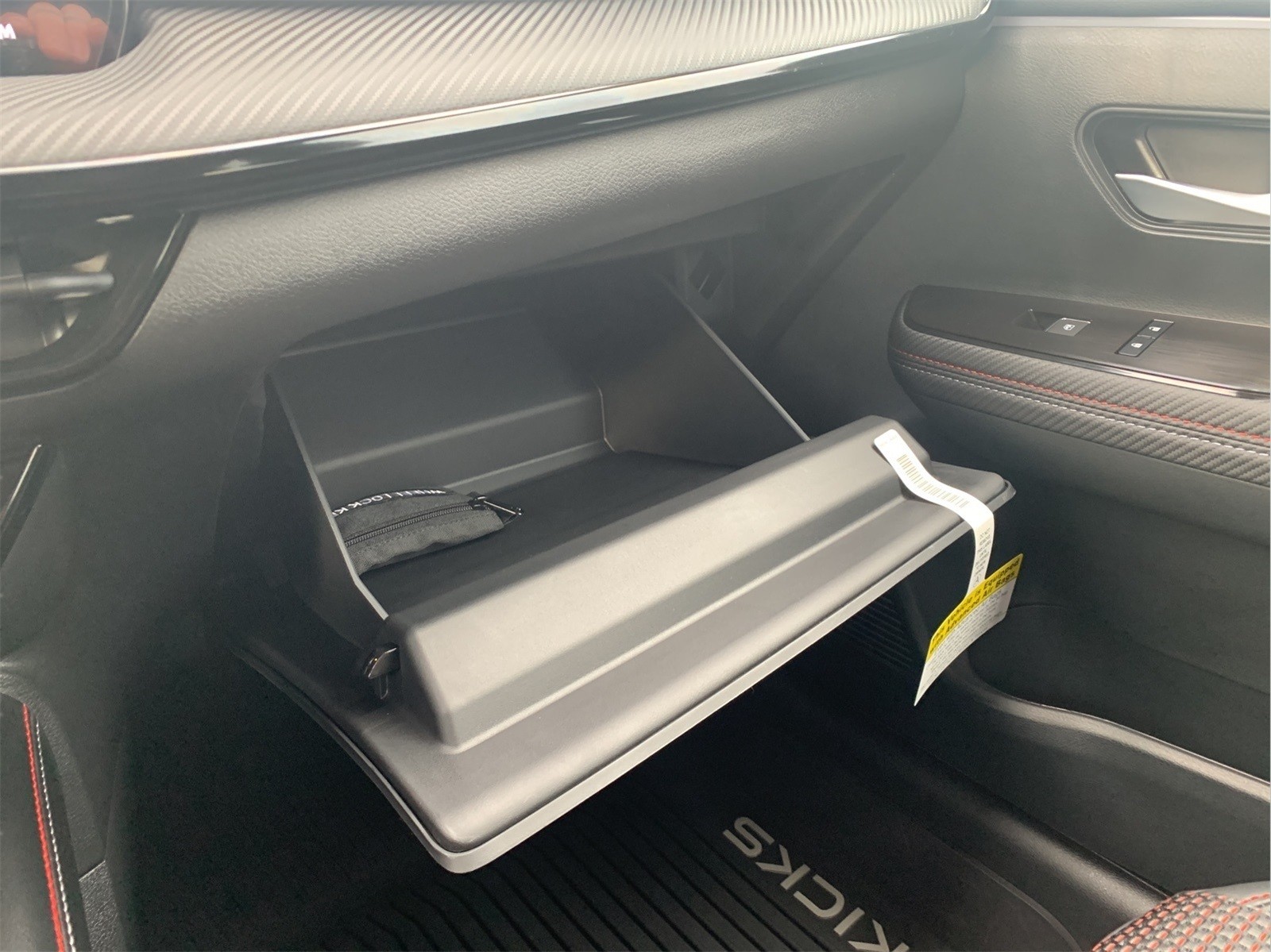 New 2026 Aspen White TriCoat Nissan SR image 23