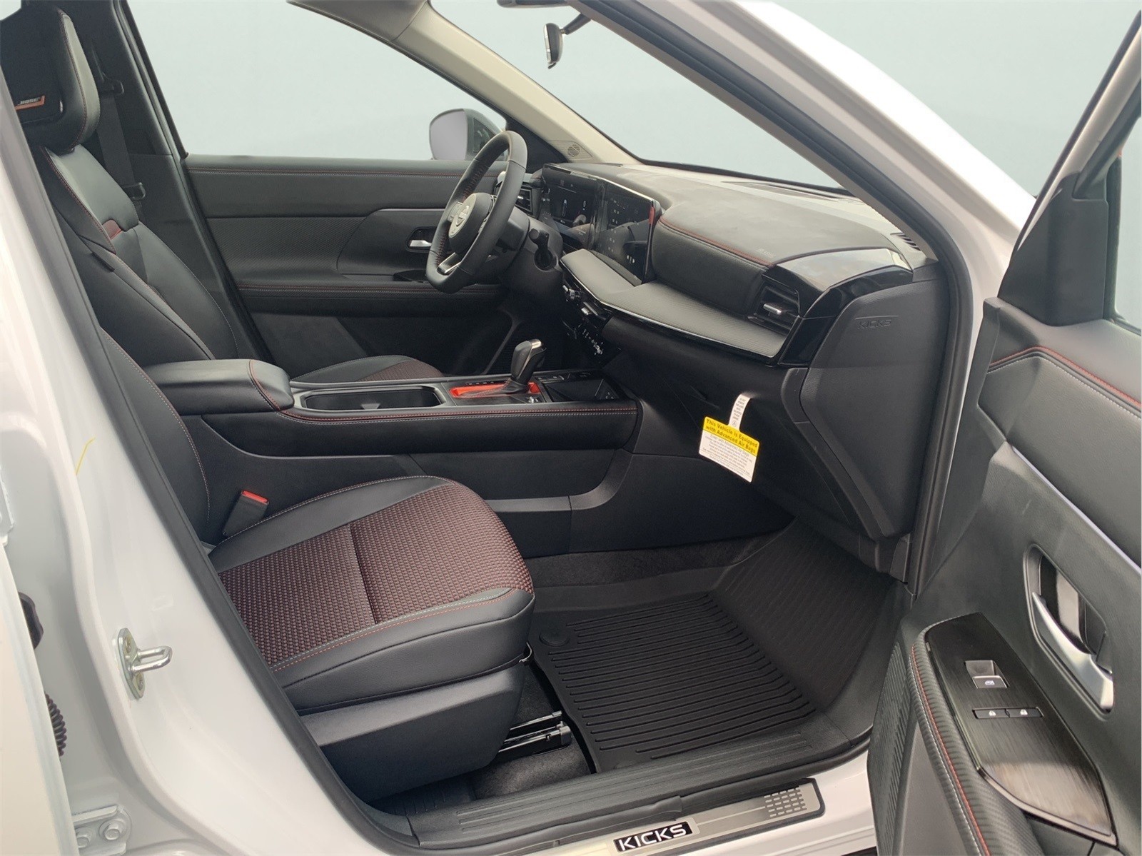 New 2026 Aspen White TriCoat Nissan SR image 32
