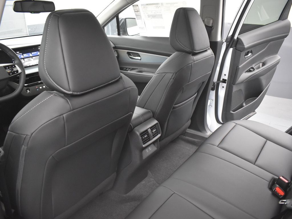 2025 Nissan Murano SL - Photo 13