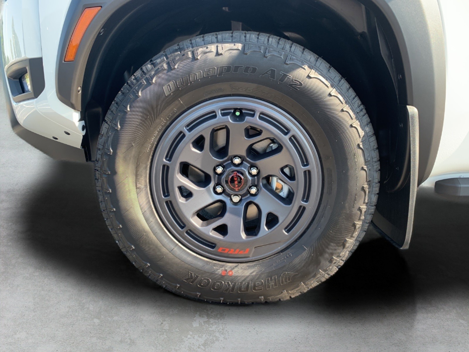 2026 Nissan Frontier PRO-4X - Photo 10