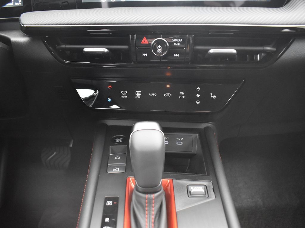 2026 Nissan KICKS SR AWD - Photo 11