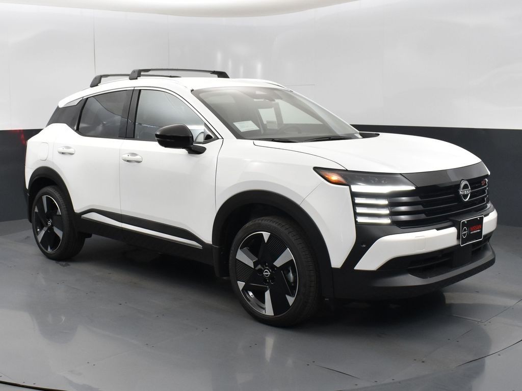 2026 Nissan Kicks 2.0 SR AWD's photo