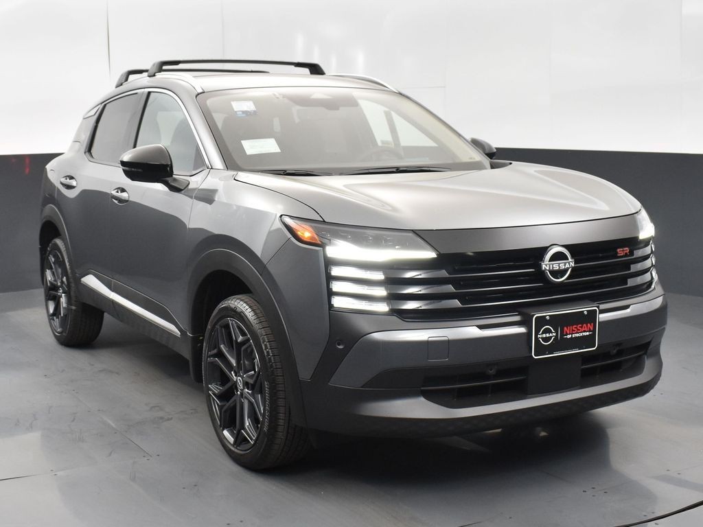2026 Nissan Kicks 2.0 SR's photo