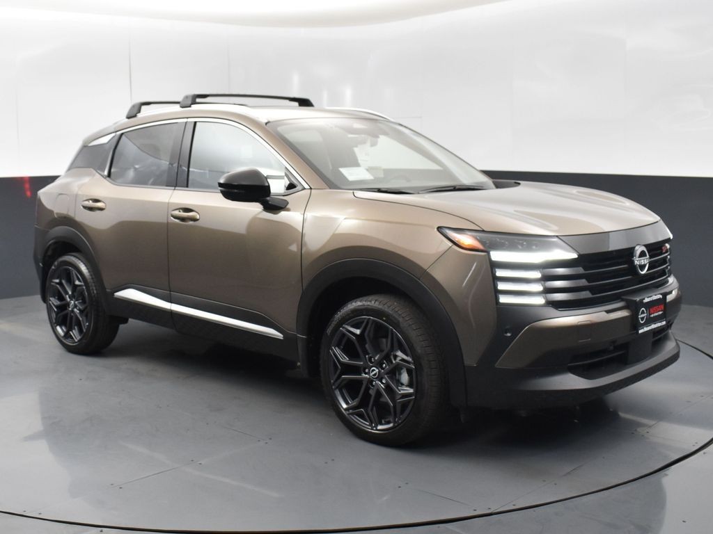 2026 Nissan Kicks 2.0 SR AWD's photo