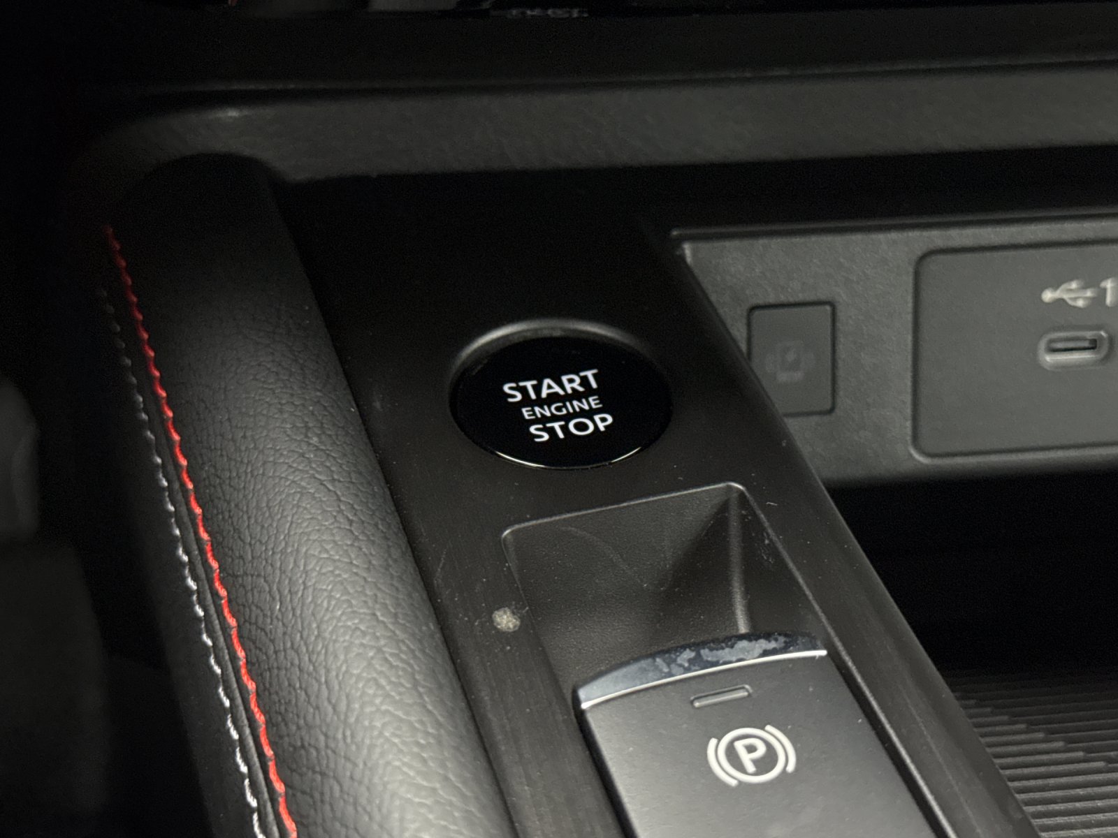 2025 Nissan Kicks SR - Photo 21
