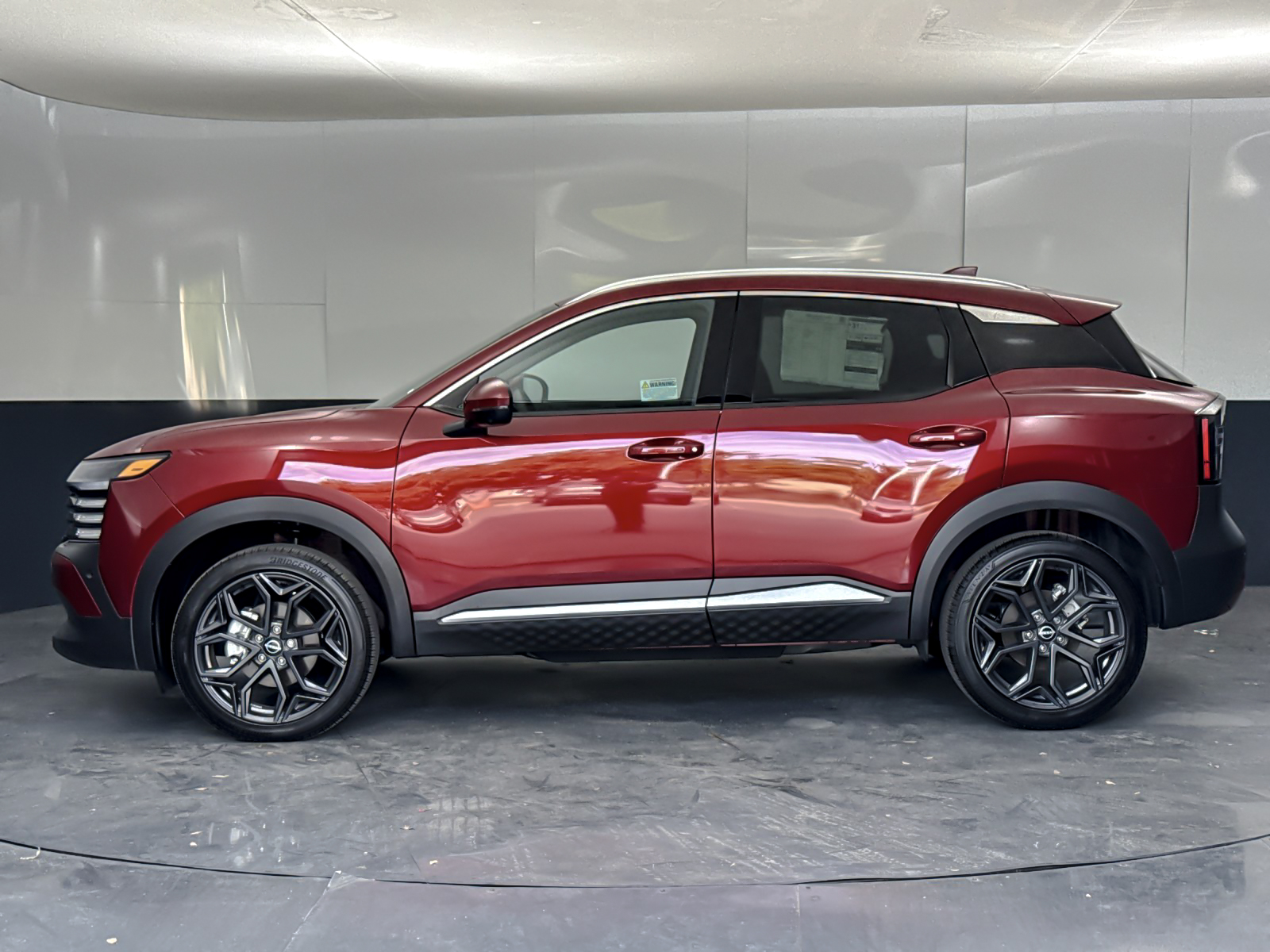 2025 Nissan Kicks SR - Photo 6