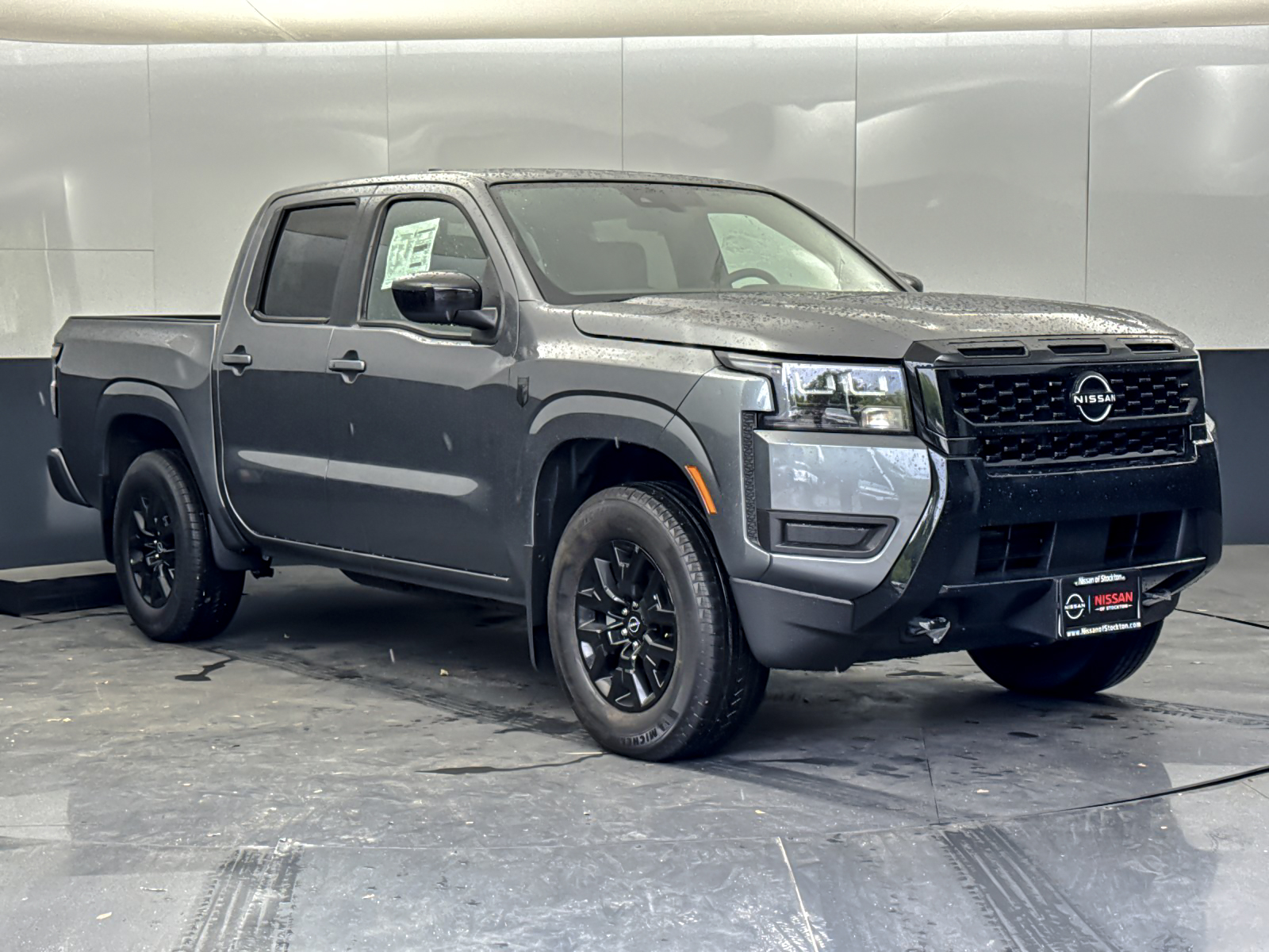 2026 Nissan Frontier SV Crew Cab 4X4 SWB's photo