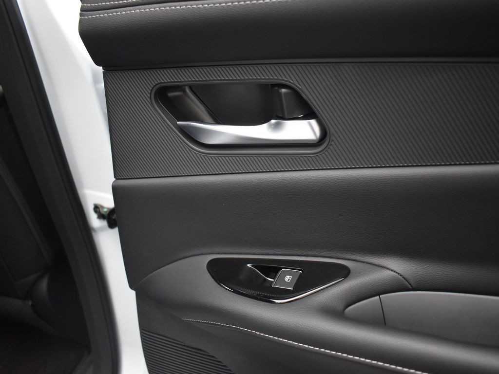 2025 Nissan Murano SL - Photo 20