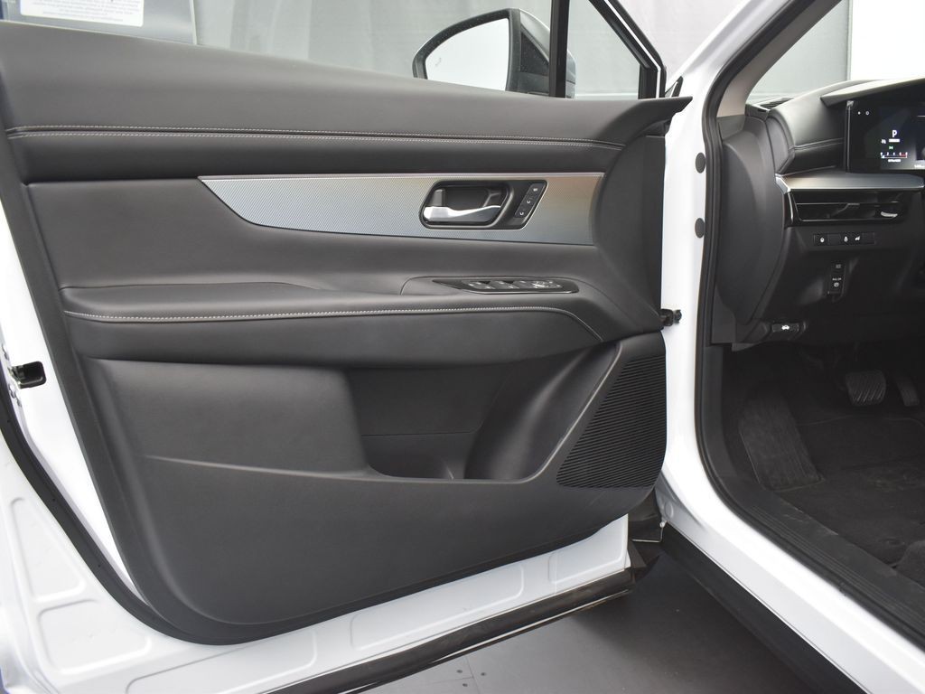 2025 Nissan Murano SL - Photo 28