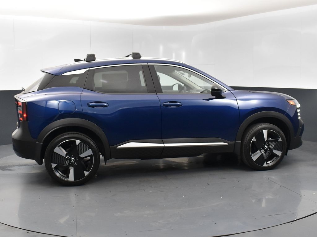 New 2026 Blue Nissan SR image 8