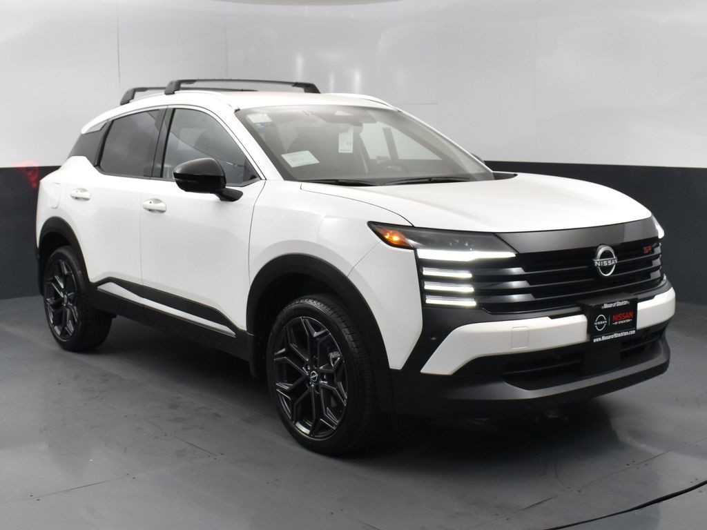 2026 Nissan Kicks 2.0 SR's photo