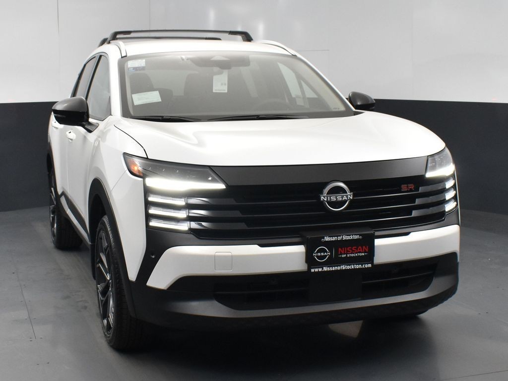 New 2026 White Nissan SR image 2
