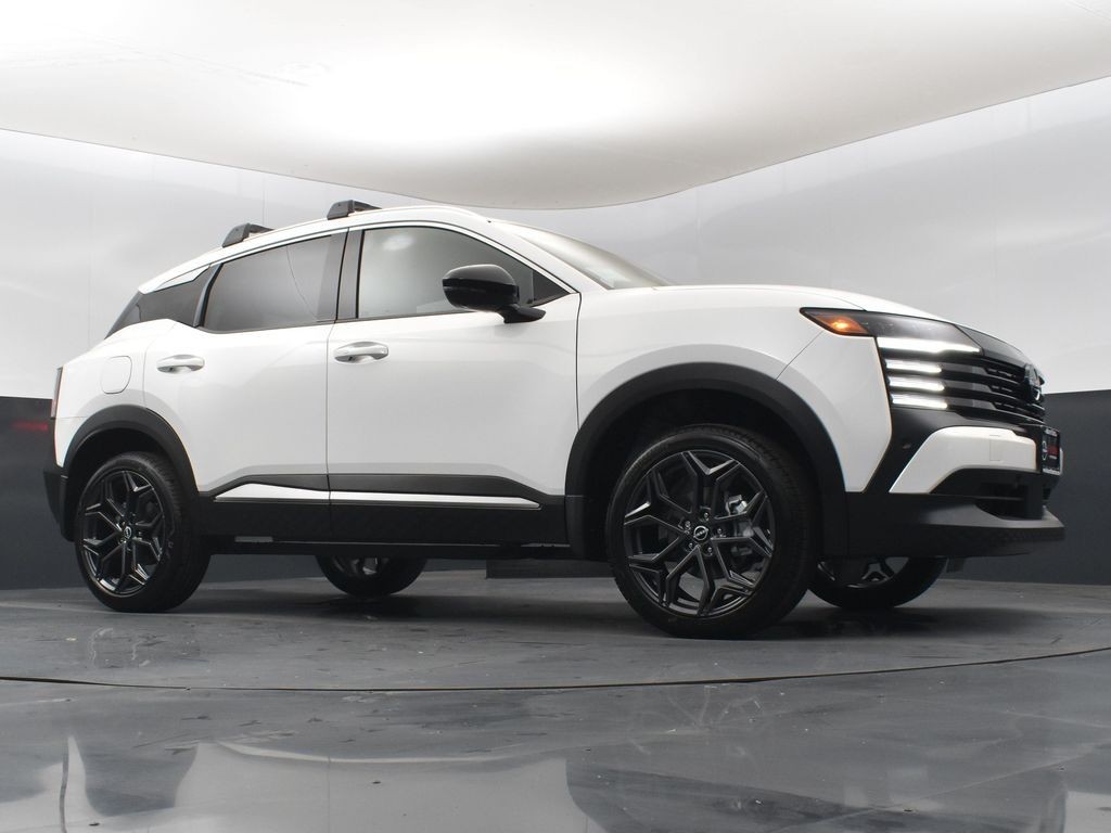 New 2026 White Nissan SR image 36