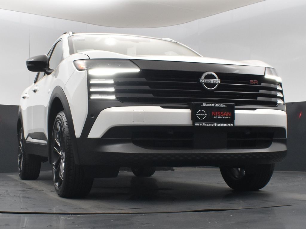 New 2026 White Nissan SR image 37