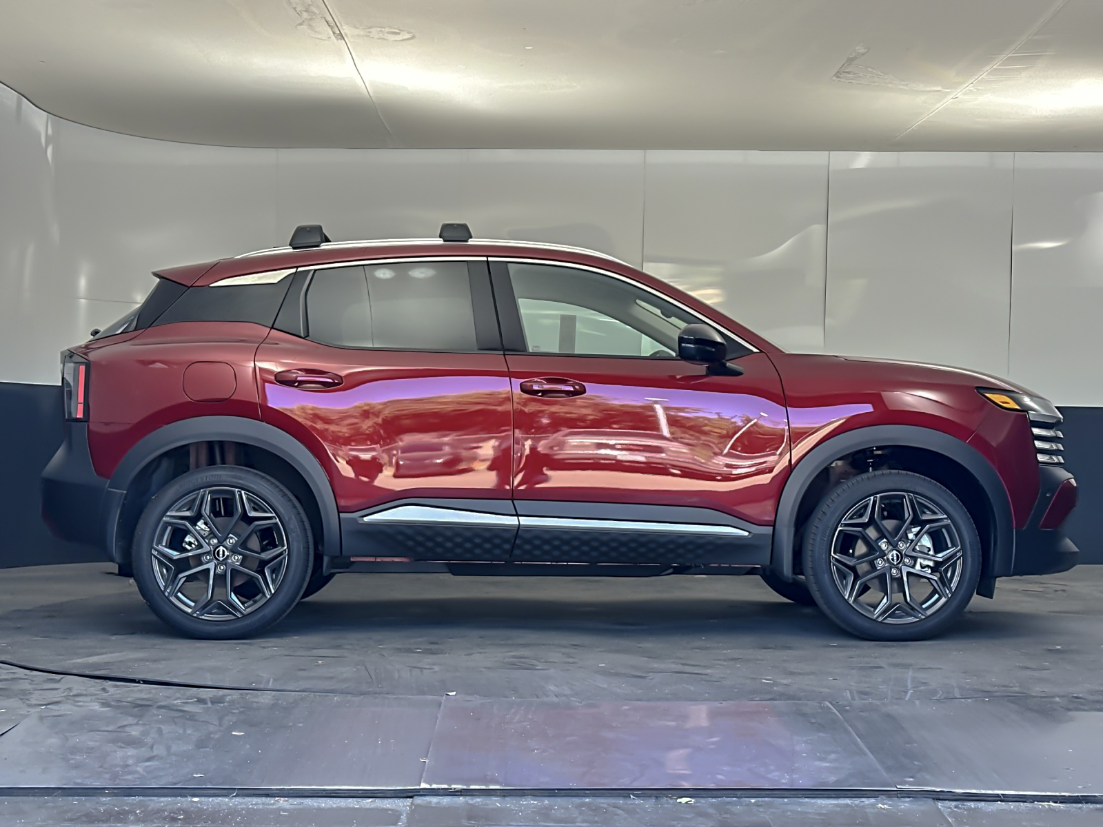 New 2026 Red Nissan SR image 2