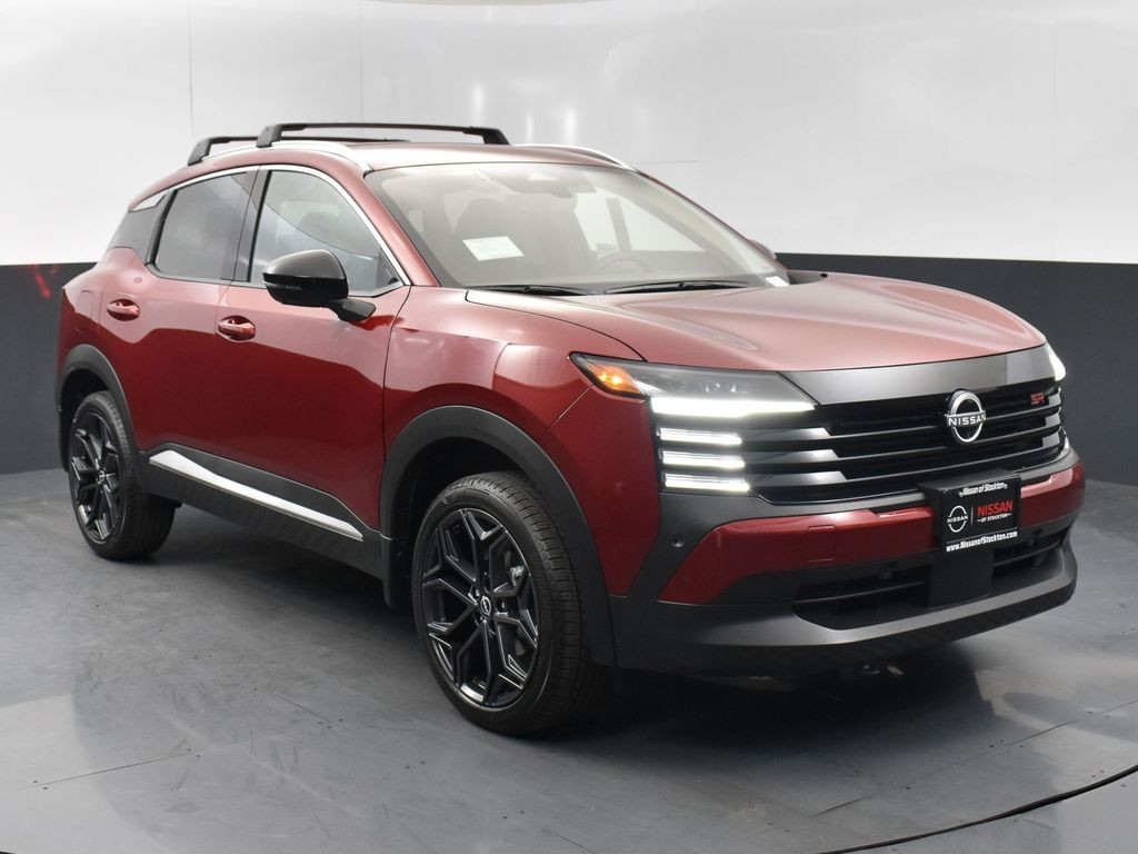 2026 Nissan Kicks 2.0 SR's photo