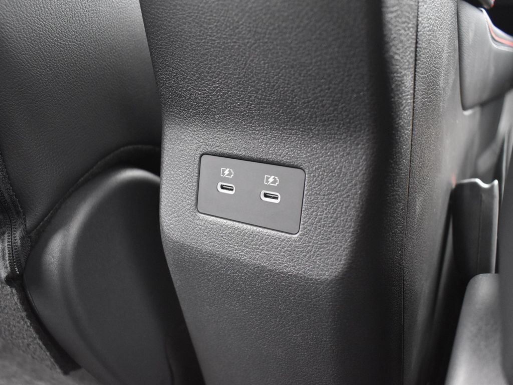 2026 Nissan KICKS SR - Photo 21
