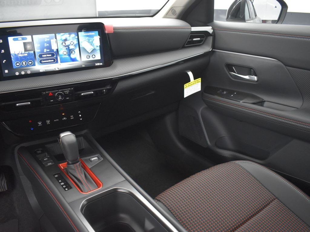 2026 Nissan KICKS SR - Photo 33