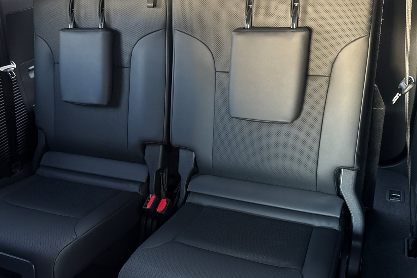 2026 Lexus LX 600 F-Sport - Photo 15